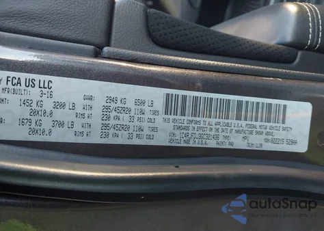 2016 Jeep Grand Cherokee Srt Night z USA, uszkodzony, nr VIN 1C4RJFDJ3GC321436